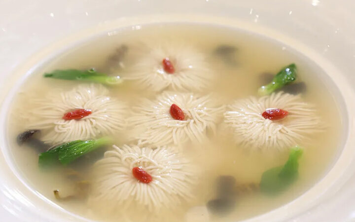第三届“庆元十大药膳”出炉 -石斛菊花豆腐