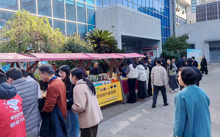 跨越山海，宁波海曙区、湖州长兴县两地政府机关食堂飘起“庆元味”